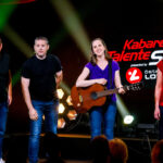 Die Kabarett Talente Show 2026 (2/2) - Neue Talente braucht das Land: Nina Hartmann begibt sich wieder auf die Suche nach den spannendsten und besten Talenten der heimischen Kleinkunst, Comedy und Satire. Unterstützt wird sie dabei von einer namhaften Jury, bestehend aus Kabarettstars. Wer kann das Publikum und die Jury am meisten überzeugen? Die Kabarett Talente Show powered by Österreichischen Lotterien ist ein verlässlicher Garant, Newcomern ein Sprungbrett zu ermöglichen. Der/die Gewinner/in erhält einen fixen Auftritt beim Wiener Kabarettfestival. Im Bild: Veni Vidi Witzki. Marco Luley, Stefan Hödl-Tomitsch, Heidi Hödl-Tomitsch, Brigitte Huber. - SENDUNG: ORFIII - DO - 18.06.2026 - 23:00 Uhr - Foto: ORF/Hubert Mican - Veröffentlichung honorarfrei nur für redaktionelle Berichterstattung in Sendungszusammenhang und mit Copyrightangabe. Kontakt: foto@orf.at