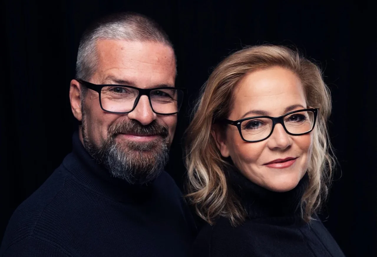 Weinzettl & Rudle Statisten des Wahnsinns